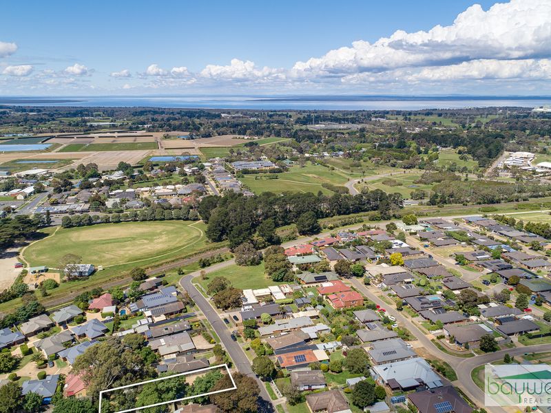 12 Craig Avenue, TYABB VIC 3913, Tyabb - Image 1