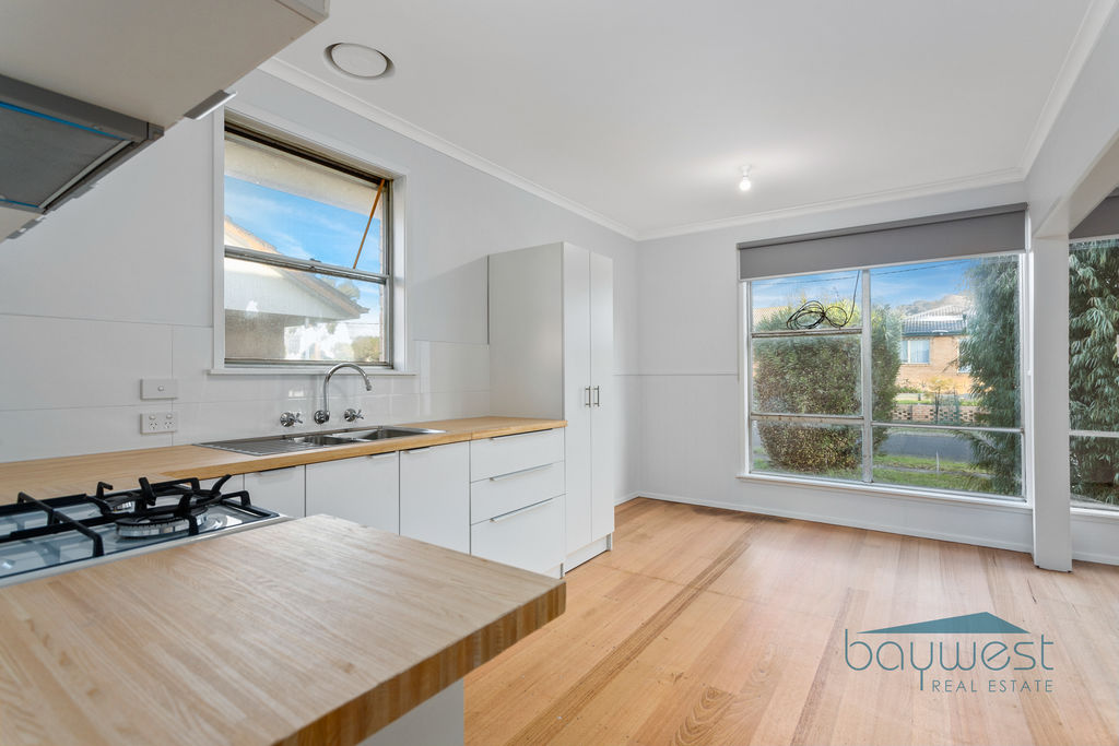 4 Jacaranda Crt, HASTINGS VIC 3915, Hastings - Thumbnail 2